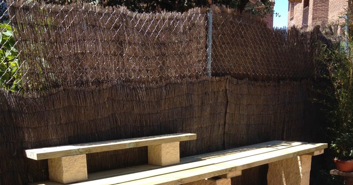 PEQUEÑO GRAN ÁRBOL: Estantería nueva en mi jardín